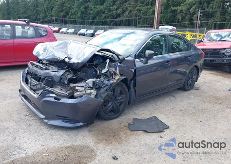 2015 Subaru Legacy 2.5I z USA, uszkodzony, nr VIN 4S3BNAA68F3056083